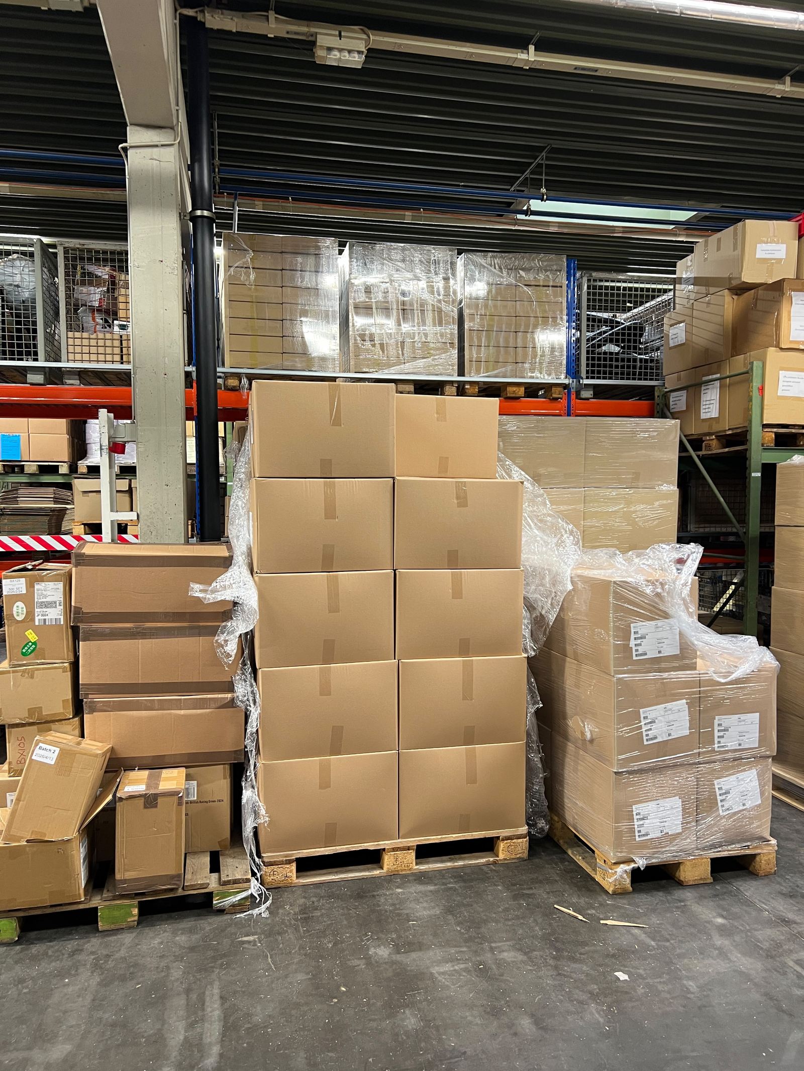 Palettierte Ware im NTVisiono-Lager